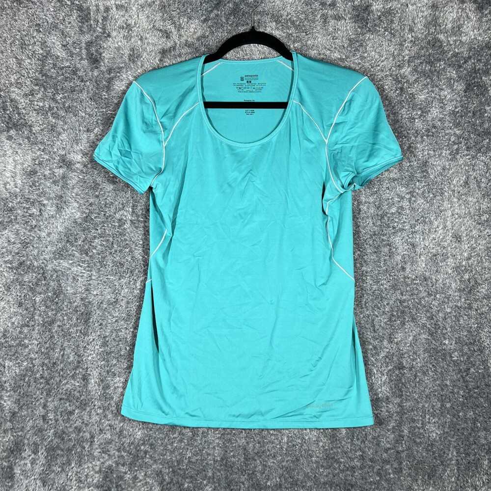 Patagonia Shirt Womens 8 Blue Lightweight Short Sleeve Scoop Neck Running